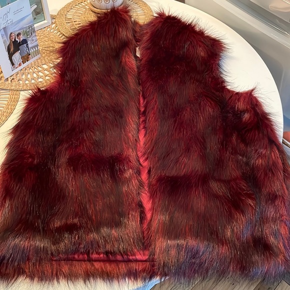 Deep Maroon BCBG vest - Picture 1 of 5